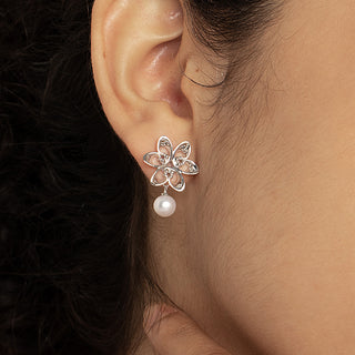 Mistletoe Droplet Crystal Drop Earrings