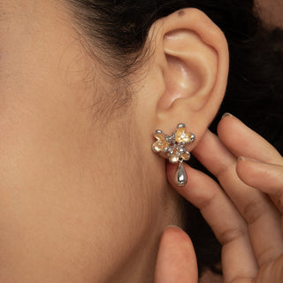 Osmanthus Droplet Stud Earrings