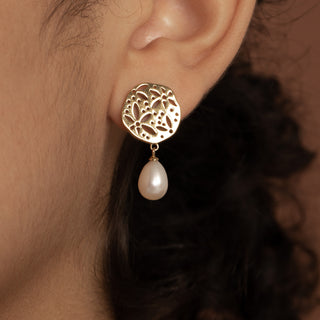 Dangling Pearl Hollow Out Orchid Studs