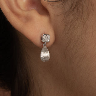 Dangling Orchid Cube Studs