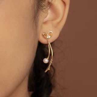 Tiny Mistletoe Drop Earring