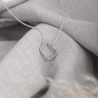 Hammered Lock Chain Necklace