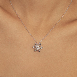 Circle the Mistletoe Petal Necklace