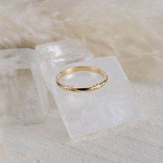 Concave Orchid Stackable Ring