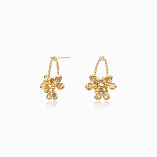 Cute Osmanthus Flower Basket Studs